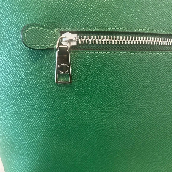 Coach Vibrant Green Leather Tote - Picture 2 of 16